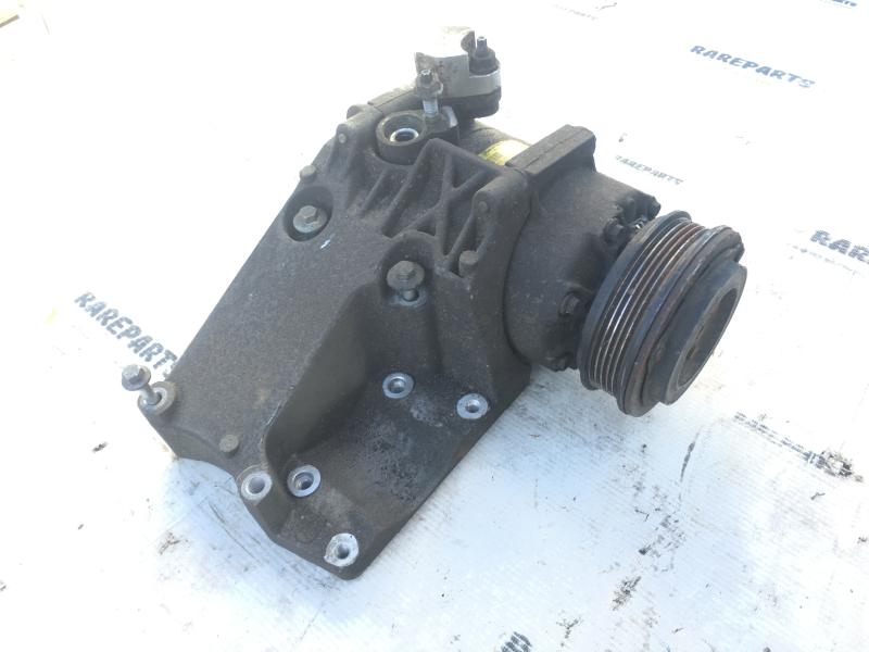 Компрессор кондиционера Ford Focus